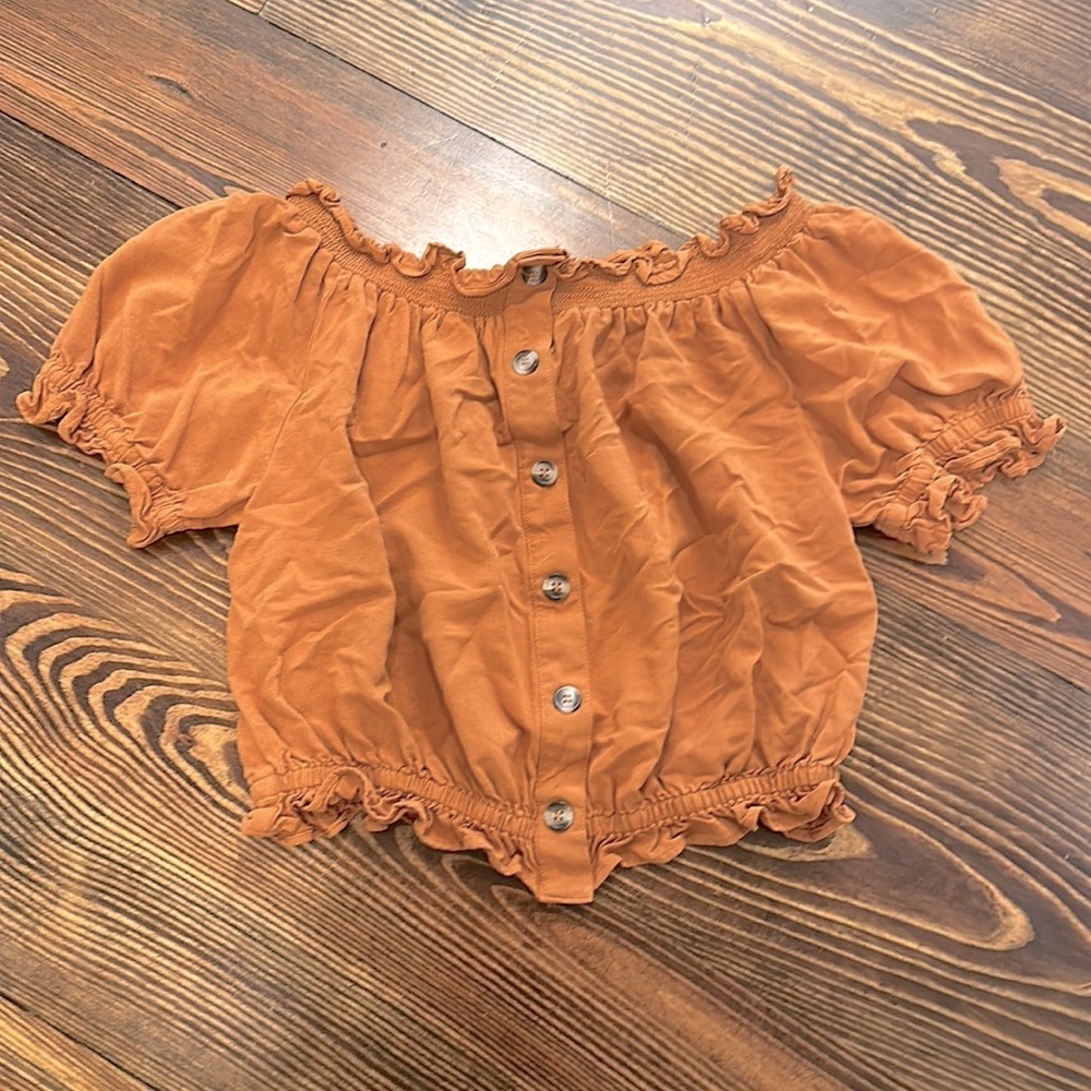 H&M Off The Shoulder Cropped Ruffled Blouse
